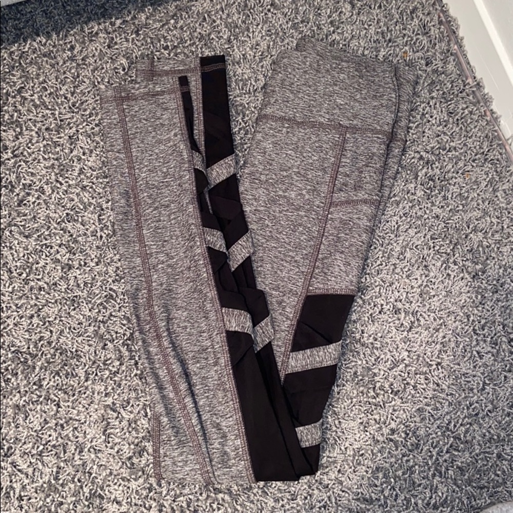 Gray leggings with black mesh